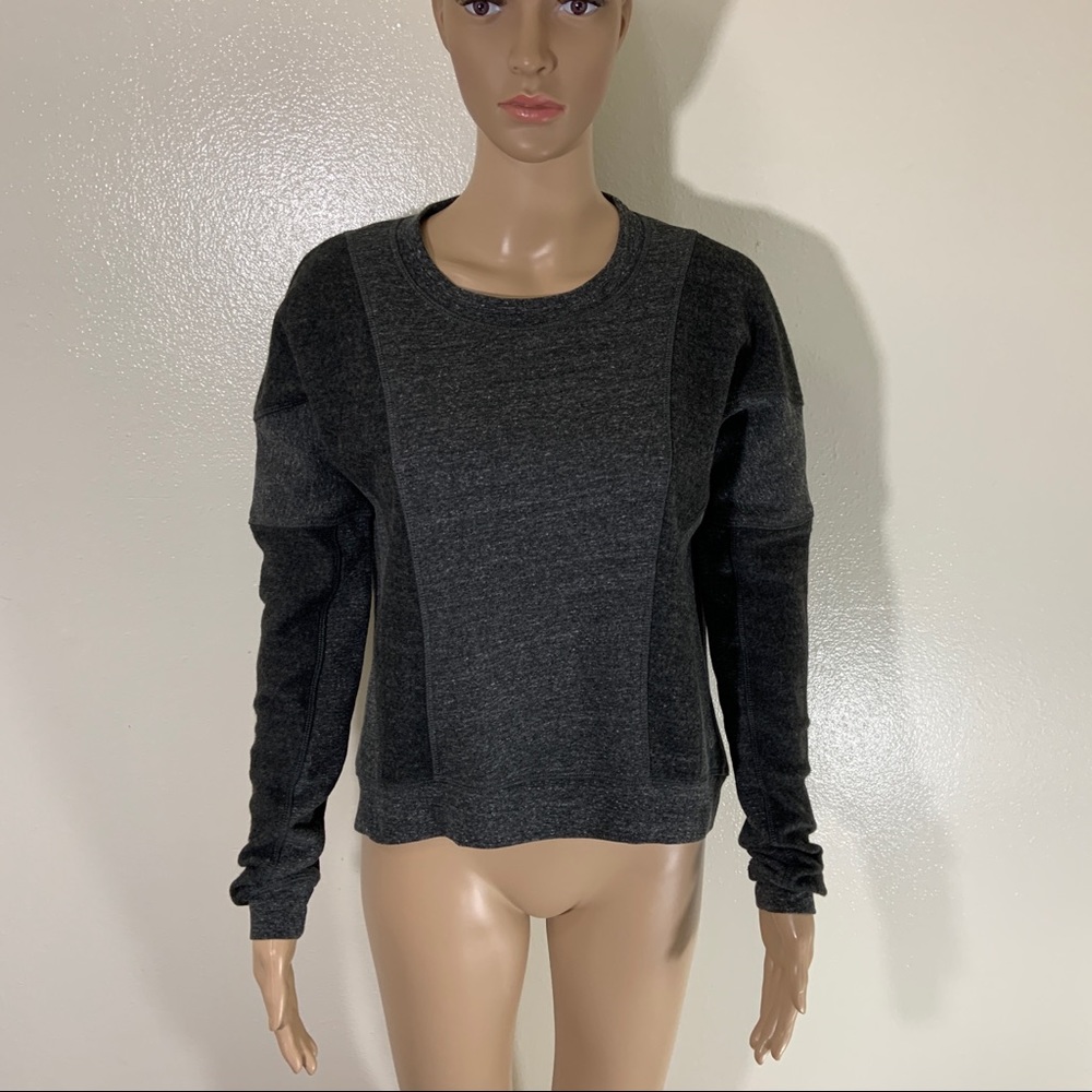 ALO Yoga Gray Sweater EUC S